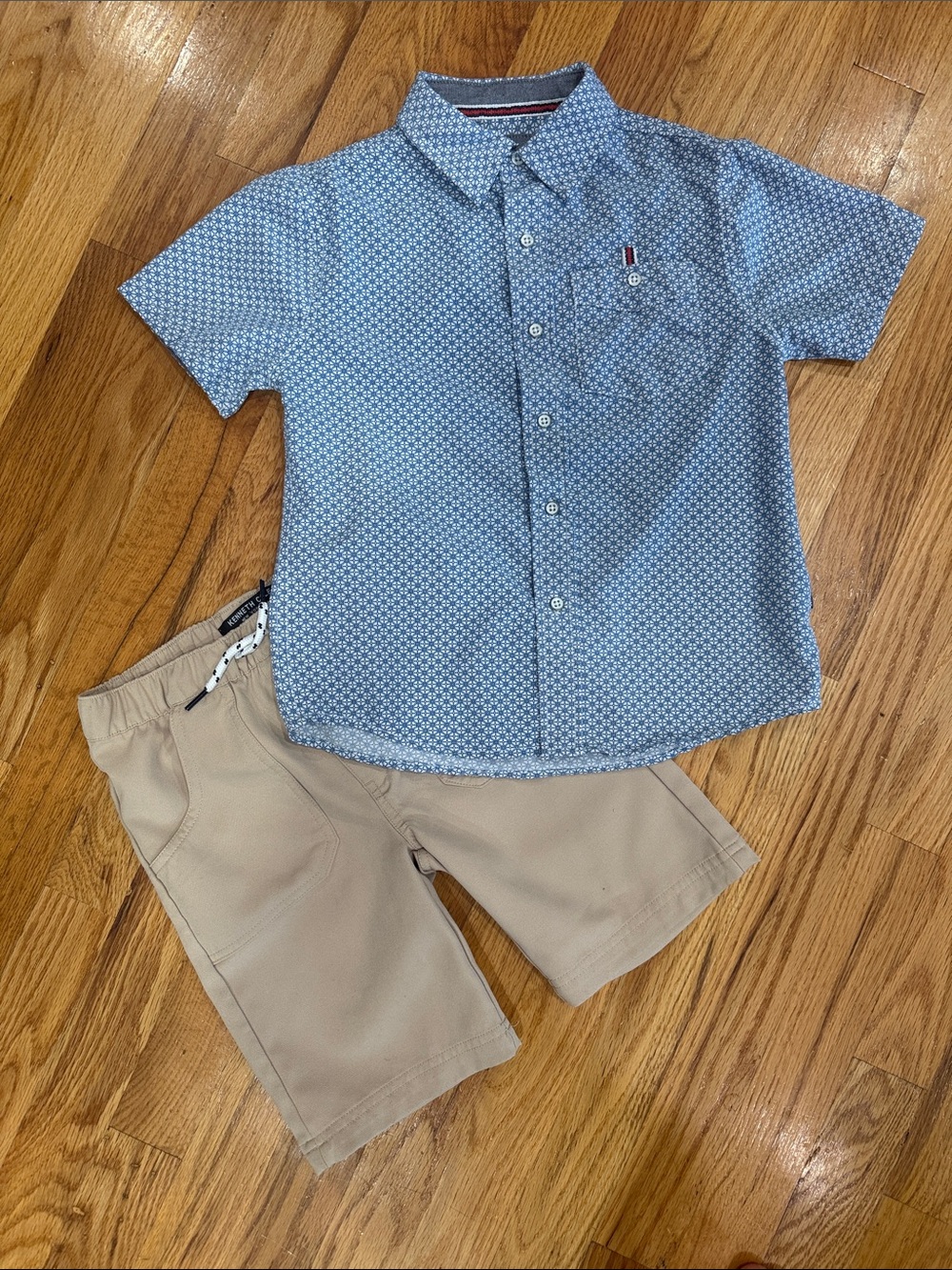 Kenneth Cole New York Boys Outfit- Size 5